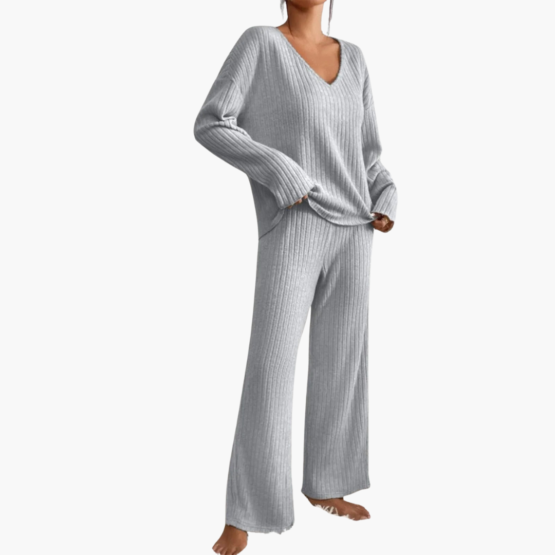 Zina Damen Strickset | V-Ausschnitt, Lockere Passform, Hochwertige Strickware 11